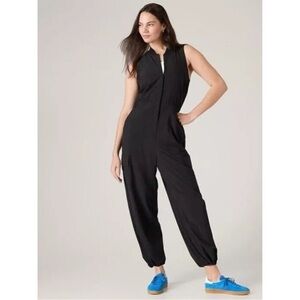 ATHLETA‎  Brooklyn Utility Jumpsuit in Black Sz 0 NWOT $139